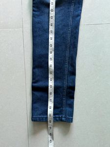 Combo Of Men's Denim Jeans And T-shirt