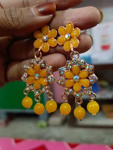 Yellow Stone Jewelry Set