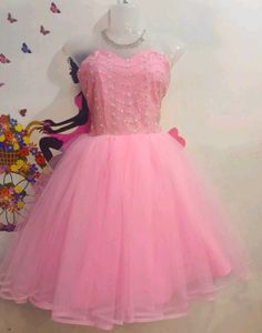 Cute Girly Pink 🩷 Dress