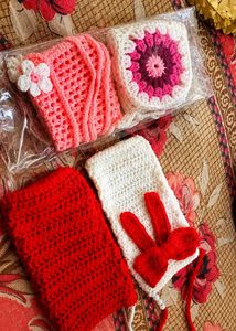 Crocheted pretty✨ phone pouches 🌷