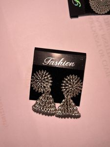 Silver oxidised earings