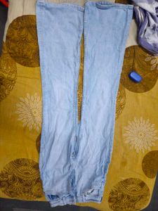 BERSHKA BOOTCUT JEANS