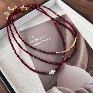1 Elegant Red Beaded Pearl Necklace