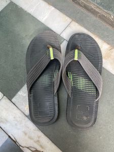 Comfortable Grey Flip Flops