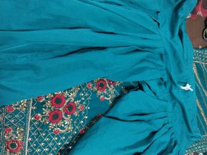 Beautiful Teal Embroidered Kurta