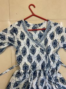 Blue &amp; White Print kurti