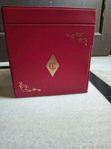 Charlotte Tilbury Vanity Box