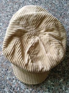 H&M Beret Cap