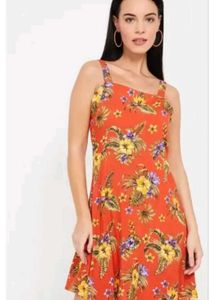 Stylish Sleeveless Mini Dress 👗👗