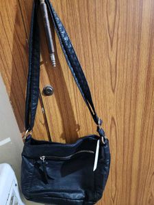 Black Faux Leather Crossbody Bag(U.K)