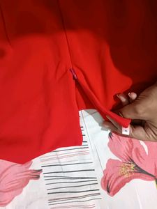 Excellent Quality Red Midi 🥰♥️♥️♥️