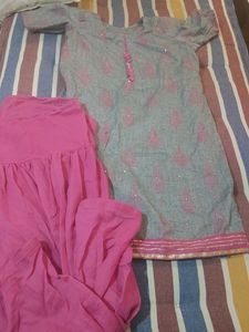 Grey Kurta with Pink Salwar