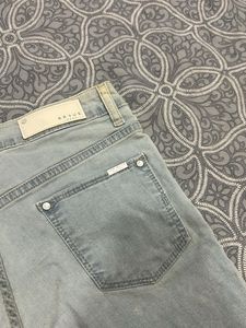 Light Wash Frayed Denim Shorts