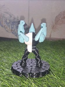 Ben 10 : Diamondhead Action Figure with Stand