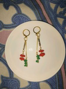 Handmade  Red &amp; Green Beaded Dangle Earring