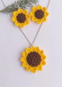 Crochet heart Necklace &amp; Earrings Set❤