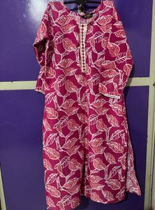 Pink Leaf Print Kurta Set