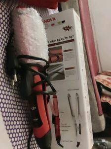 2 In 1 Hair Straightener And Hair Curl (Newly Bought)