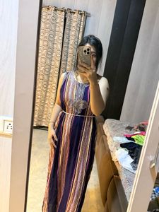 Maxi Dress with Embellished Neckline🎀🦋