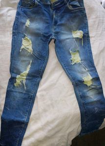 Stylish Ripped Blue Denim Jeans for Women
