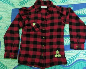 Beautiful Red &amp; Black Girls Shirt Pantaloon