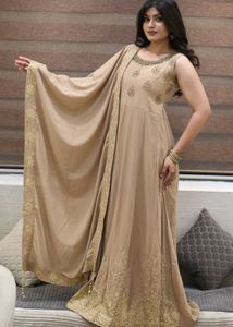 🐹Elegant Embroidered Ethnic Gown🐹