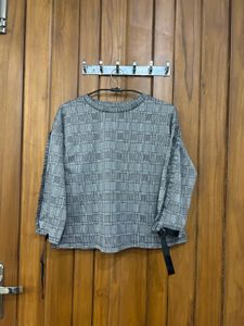 Stylish Grey Plaid Top