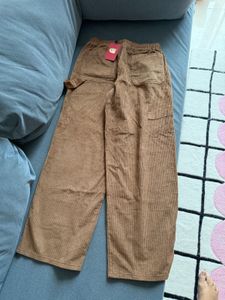 Brand new Brown wide-leg Corduroy Pants (S)