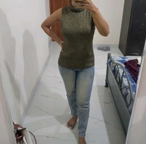Combo of 2 halter Neck tops