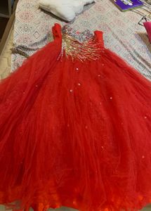 Stunning Red Ball Gown(fix price)🎀