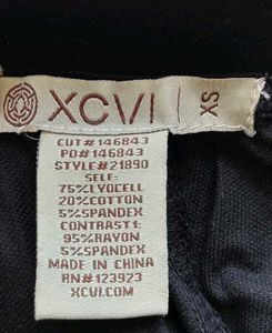 XCVI Wearables Active Slim Leggings ✨