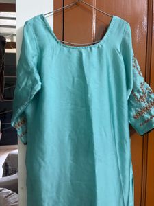 Elegant Teal Embroidered Kurta