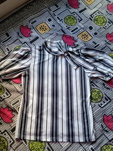Combo Of Tops And Earrings