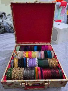Vintage Bangle Storage Box