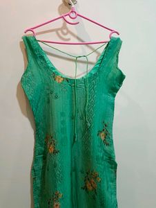 Elegant mat sequence embroidery Green Floral Salwa