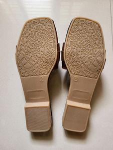 New Brown Flats