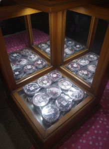 Assorted Bindi Box Collection(12 Peice)⚫