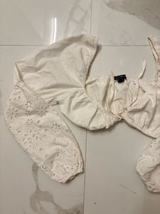 Chic White Broderie Anglaise Puff Sleeve Top