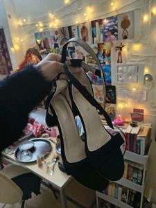 Black Heeled Sandals