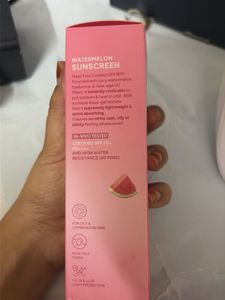 DOT &amp; KEY Watermelon Cooling Sunscreen SPF 50+
