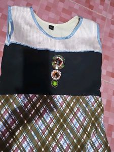 Embellished straight kurti Stones