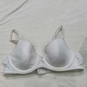 Comfortable🤎 White Bra
