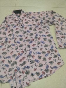 Men's Pink Floral Print Button-Down Shirt