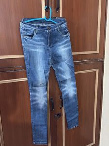 Stylish Blue Denim Jeans