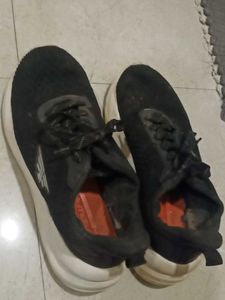 Comfortable Black Running Shoes