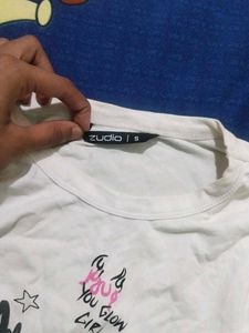 Graphic Print Cropped T-Shirt
