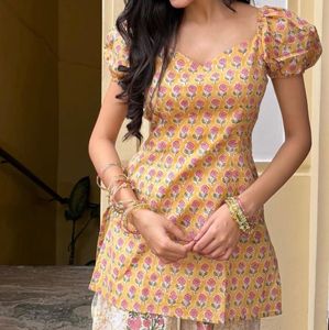 Desi custom, puff sleeve Kurti