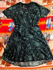 Urbanic Green &amp; Black Floral Wrap Dress