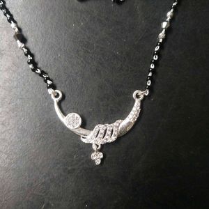 Pure Silver white stone Elegant Mangalsutra