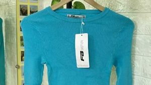 Turquoise Blue Ribbed Crop Top